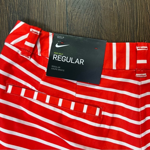 🆕 Nike Golf Dri-Fit Red and White Athletic Shorts SZ 4 - Picture 5 of 6